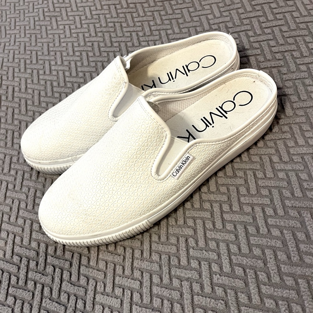 Calvin Cline Slip On Sneakers